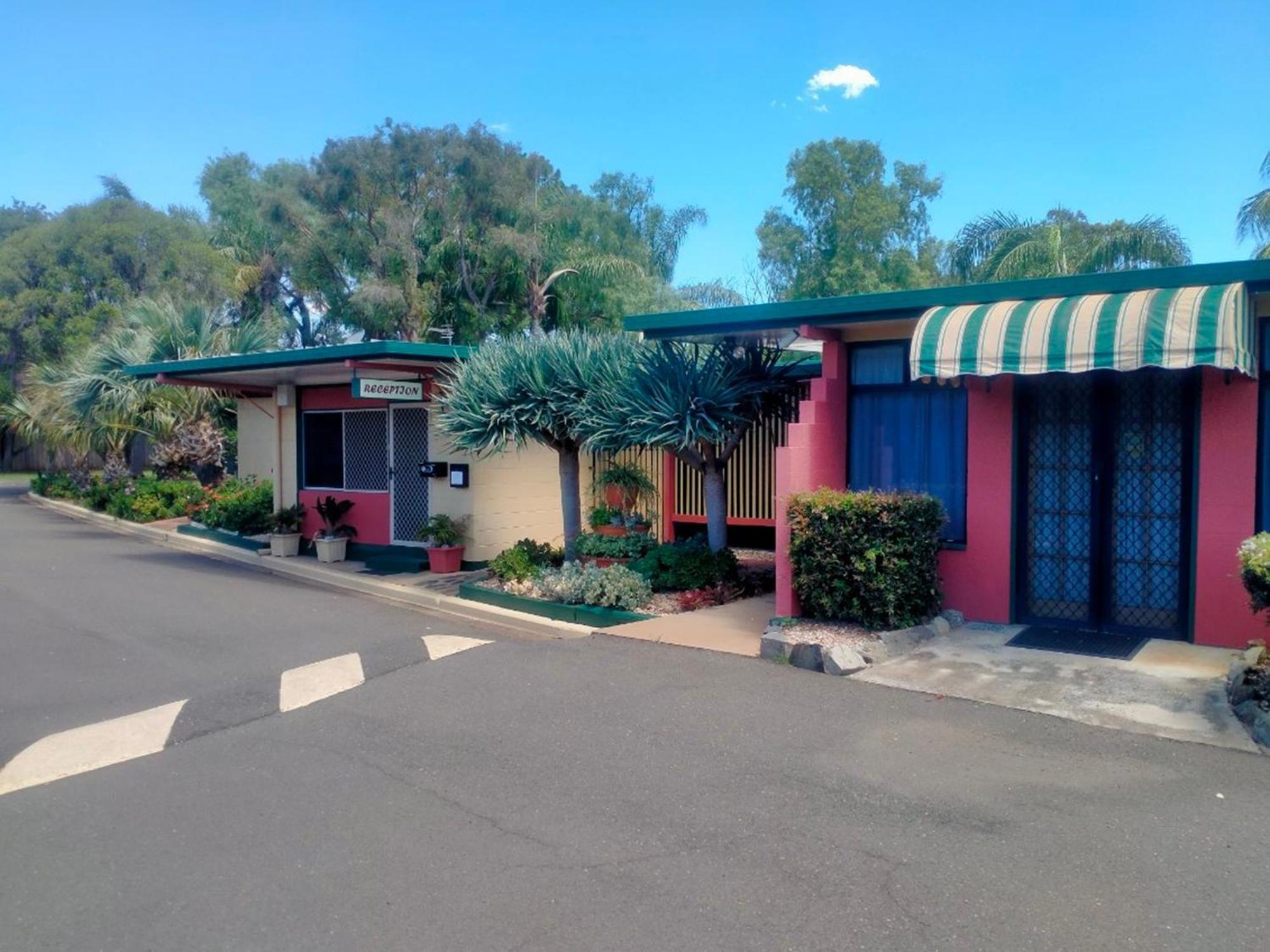 Oakey Motel 3*